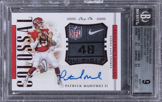 2018/19 Panini "National Treasures" Colossal Material Signature (Prime Laundry Tag) #18 Patrick Mahomes Signed Patch Card (#1/1) – BGS MINT 9/BGS 10